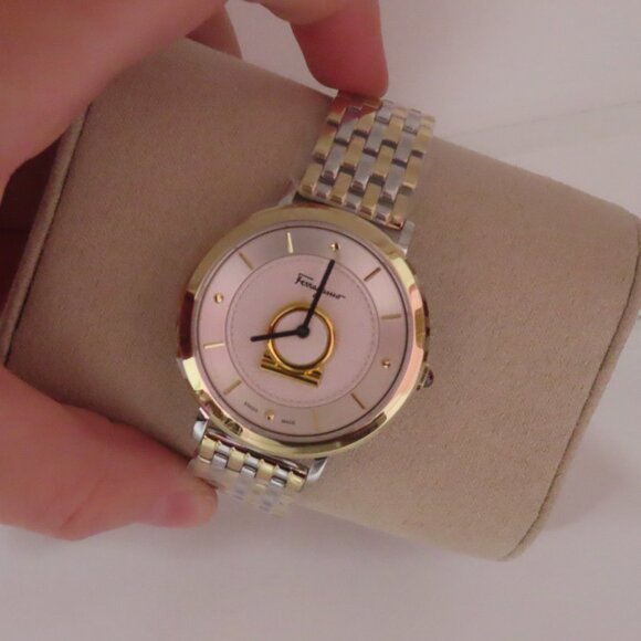 Women's Ferragamo Minuetto Bracelet Watch - Picture 5 of 7